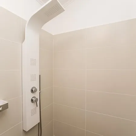 Holiday home Bianca - Private Pool Privlaka (Zadar)