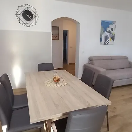 Holiday home Bianca - Private Pool Privlaka (Zadar)